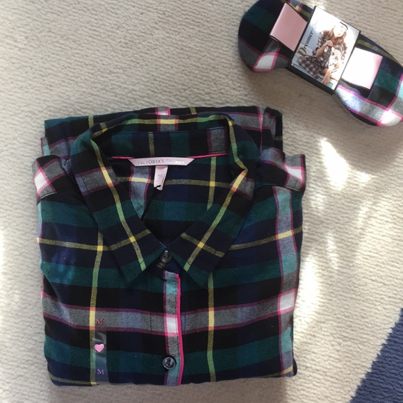 NWT Victoria’s Secret flannel pajama set eye mask - Picture 3 of 5